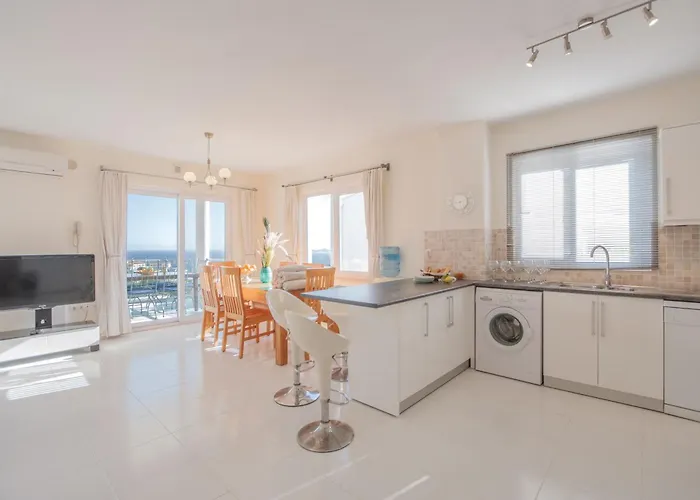 Sunset With Pool In Διαμέρισμα